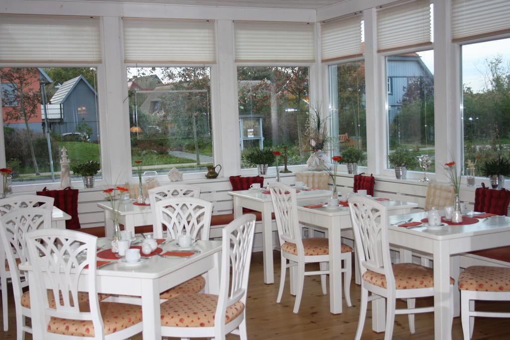 Haus Am Meer Hotel Ahrenshoop Exterior foto