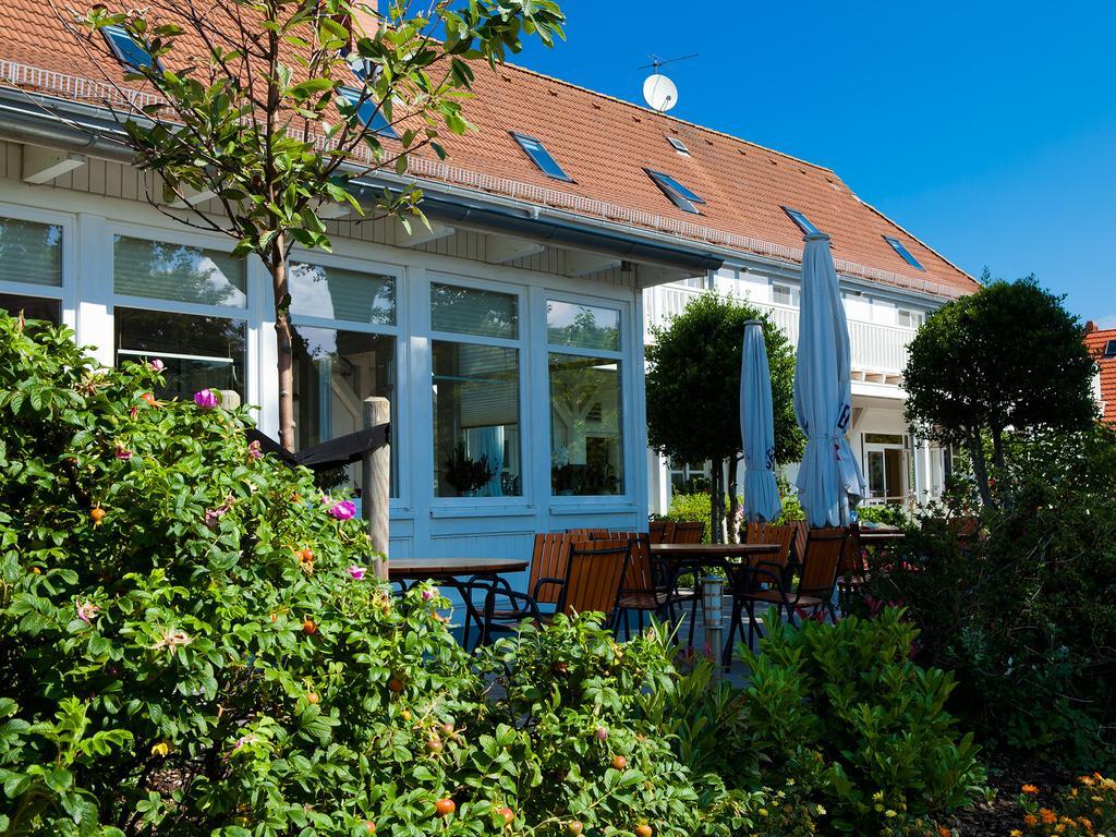 Haus Am Meer Hotel Ahrenshoop Exterior foto